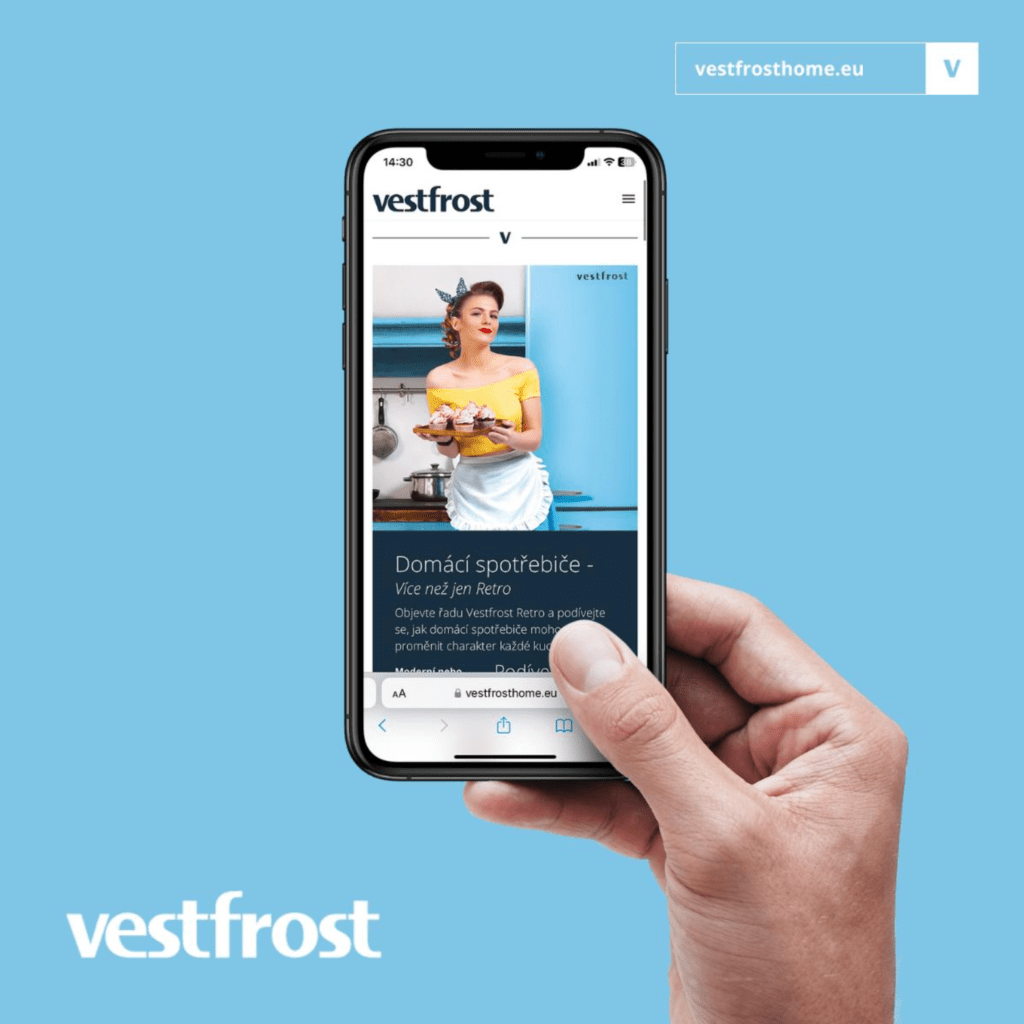 Vizuál k Instagramovému a Faceboovému postu navržený Lucií Pszczolkovou pro firmu Vestfrost zobrazující webovou stránku Vestfrost na mobilu